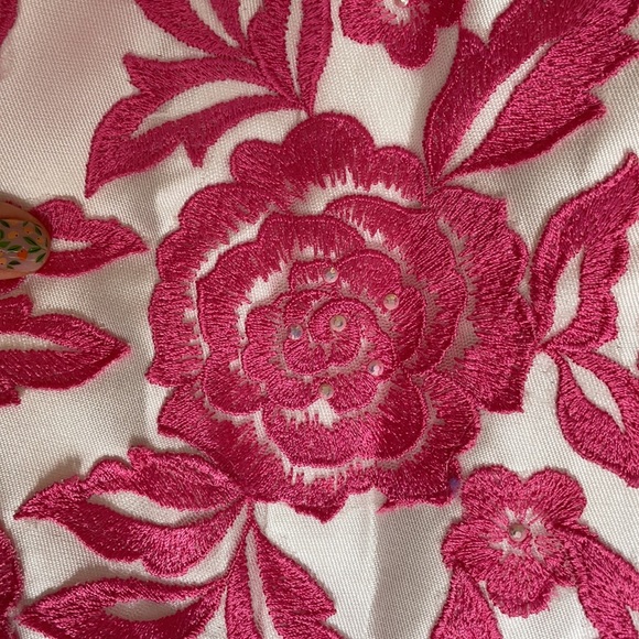 NWT Ellie Wide White with Pink Flowers - Picture 9 of 12